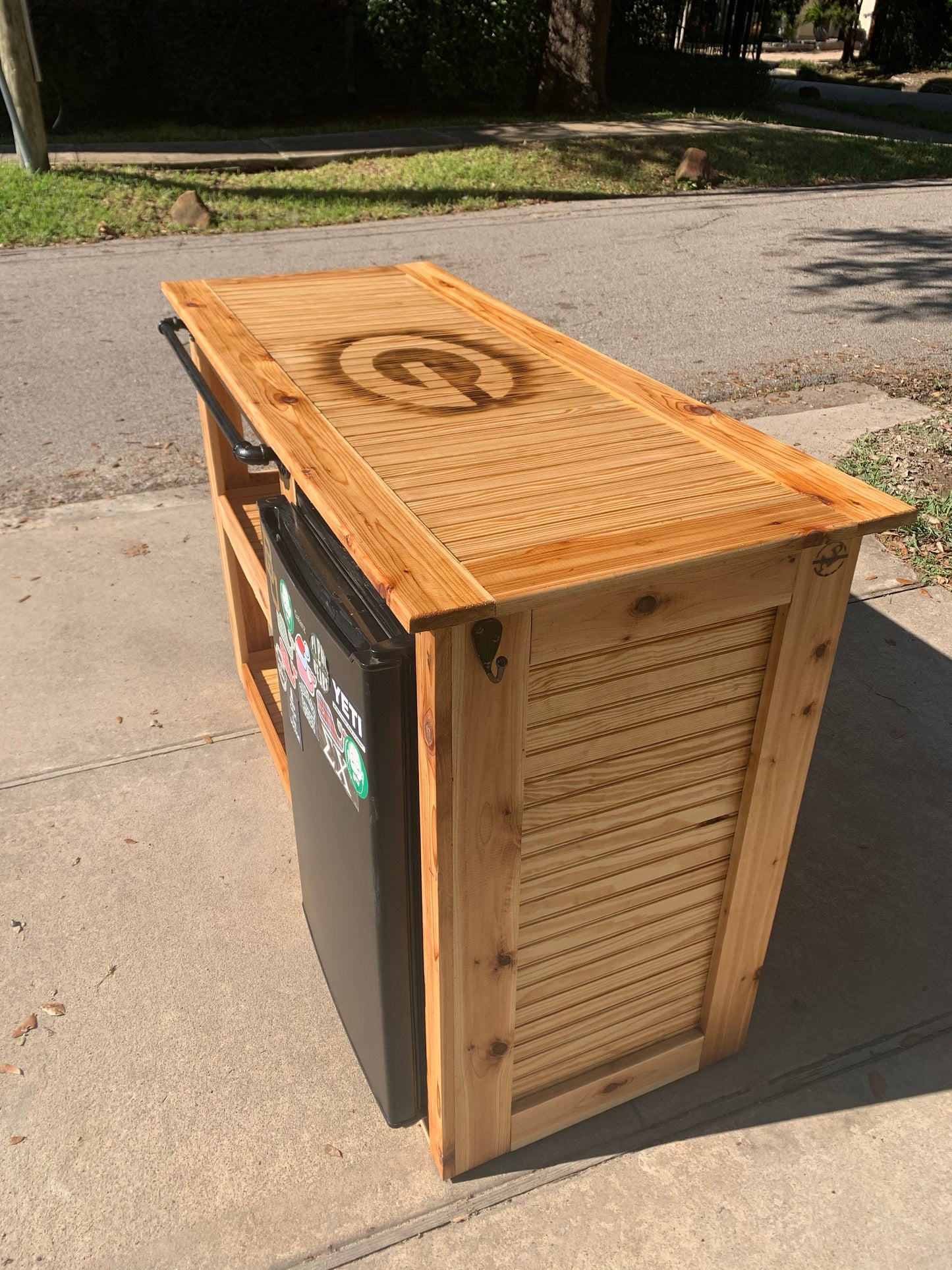 Mini-Fridge Cedar Bar Cart; Outdoor Kitchen Cabinet