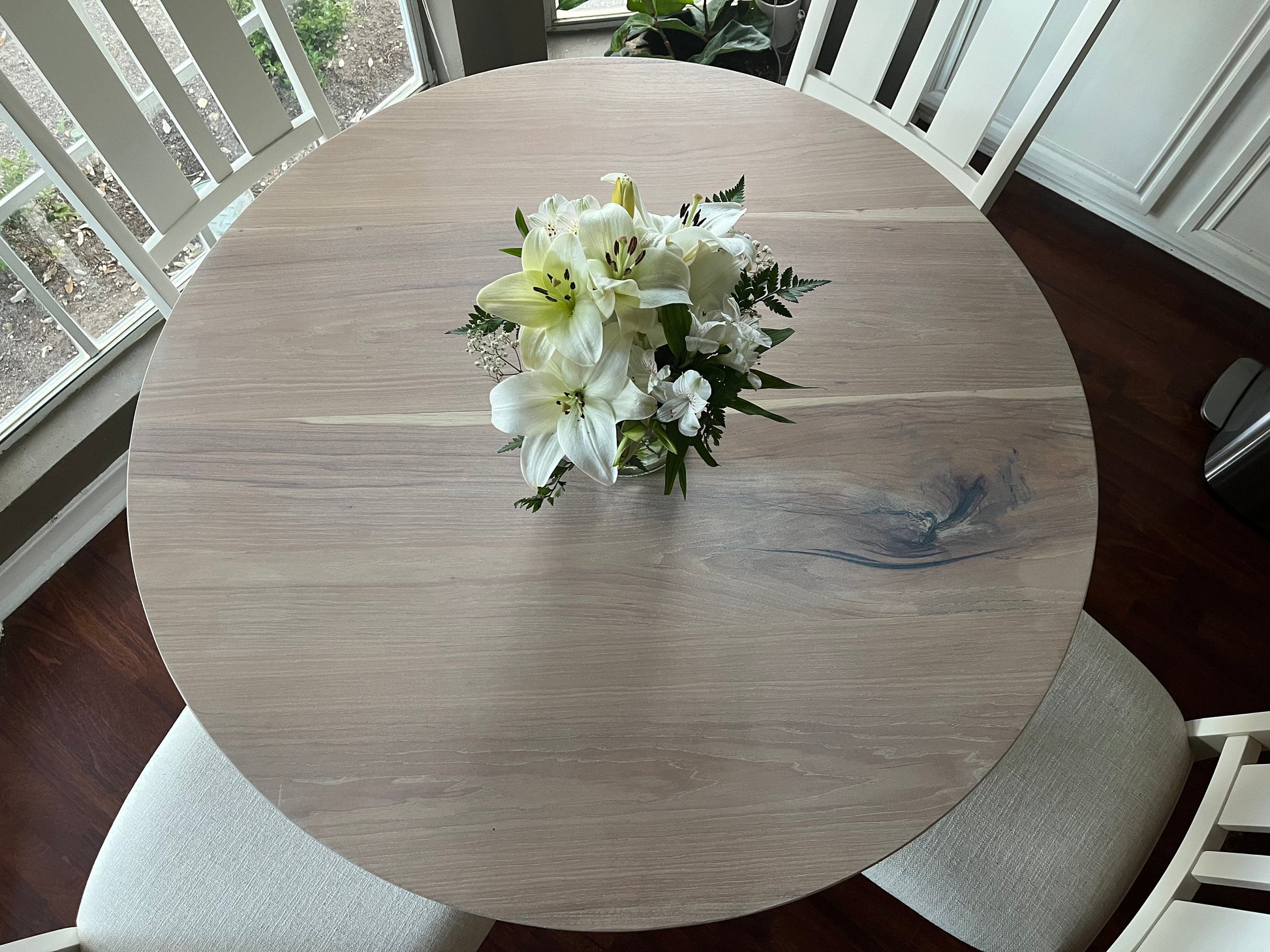 Round Dining Table with Matching, Geometric Base || Circular Hardwood Pedestal Table || Breakfast Nook Table || Ash or Hickory