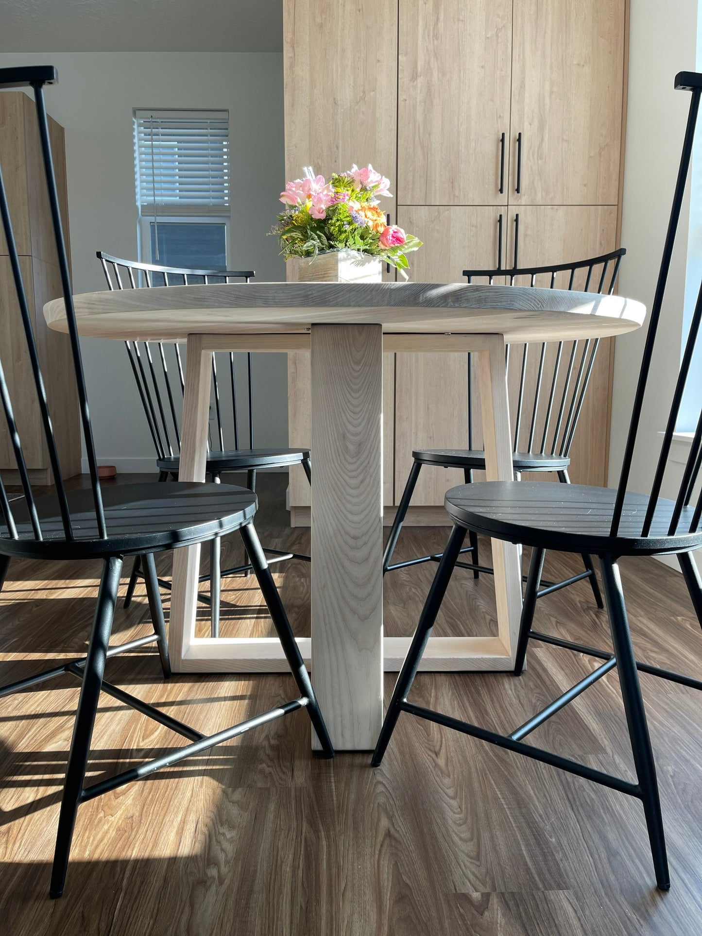 Round Dining Table with Matching, Geometric Base || Circular Hardwood Pedestal Table || Breakfast Nook Table || Ash or Hickory